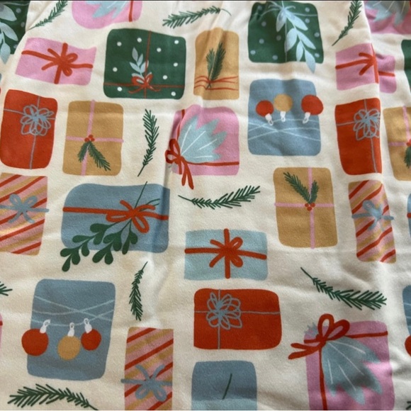 Dot Dot Smile size 3/4 or 8/10 Girls Christmas Empire Twirl Dress New - Picture 3 of 5